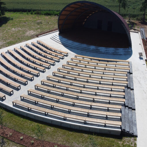 pętle indukcyjne dla amfiteatrów - pętla indukcyjna z przesunięciem fazy w Amfiteatrze w Kosinie
